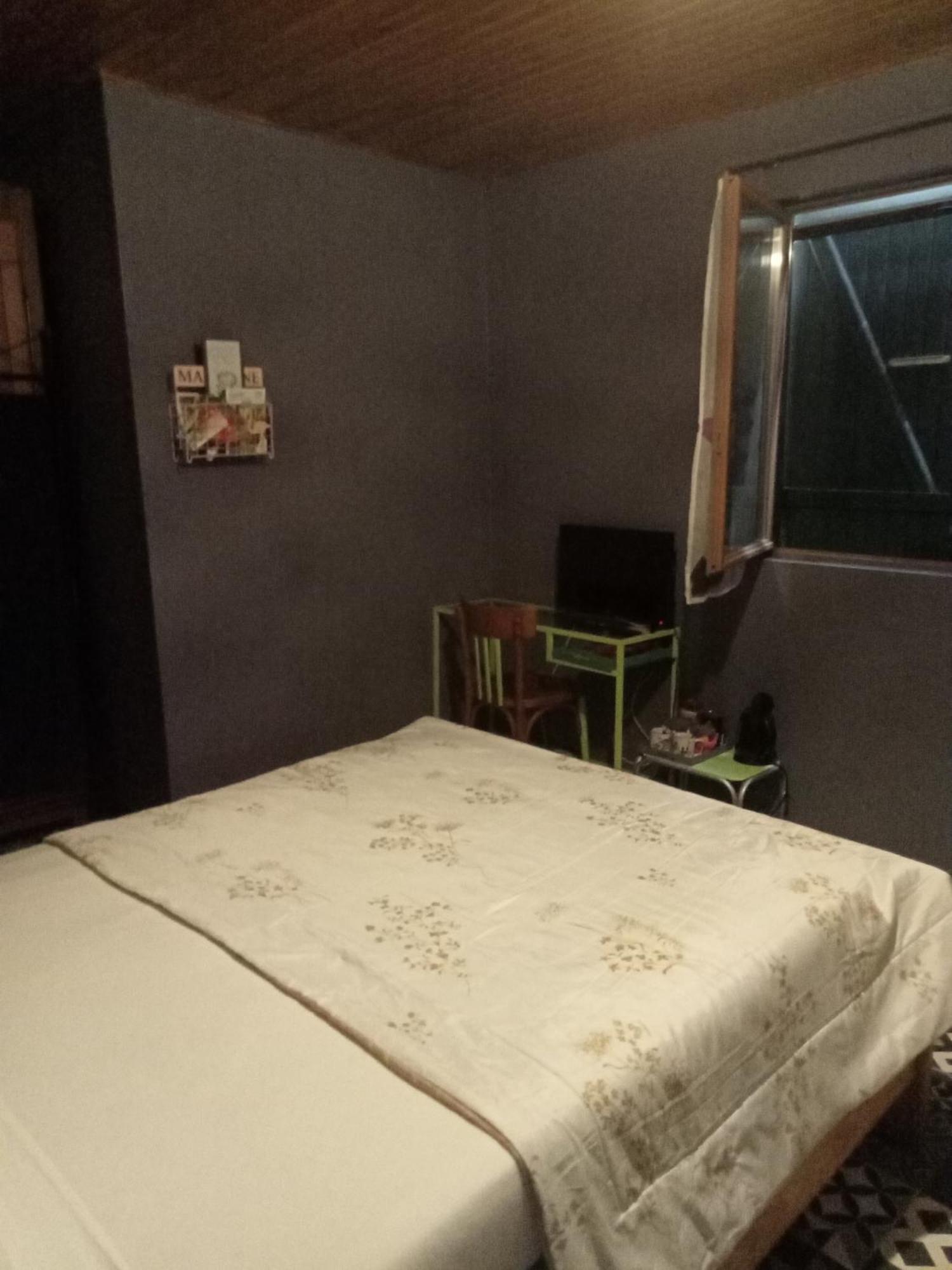 Bed and Breakfast Le Repaire Des Ecureuils Bourg-Argental Exterior foto